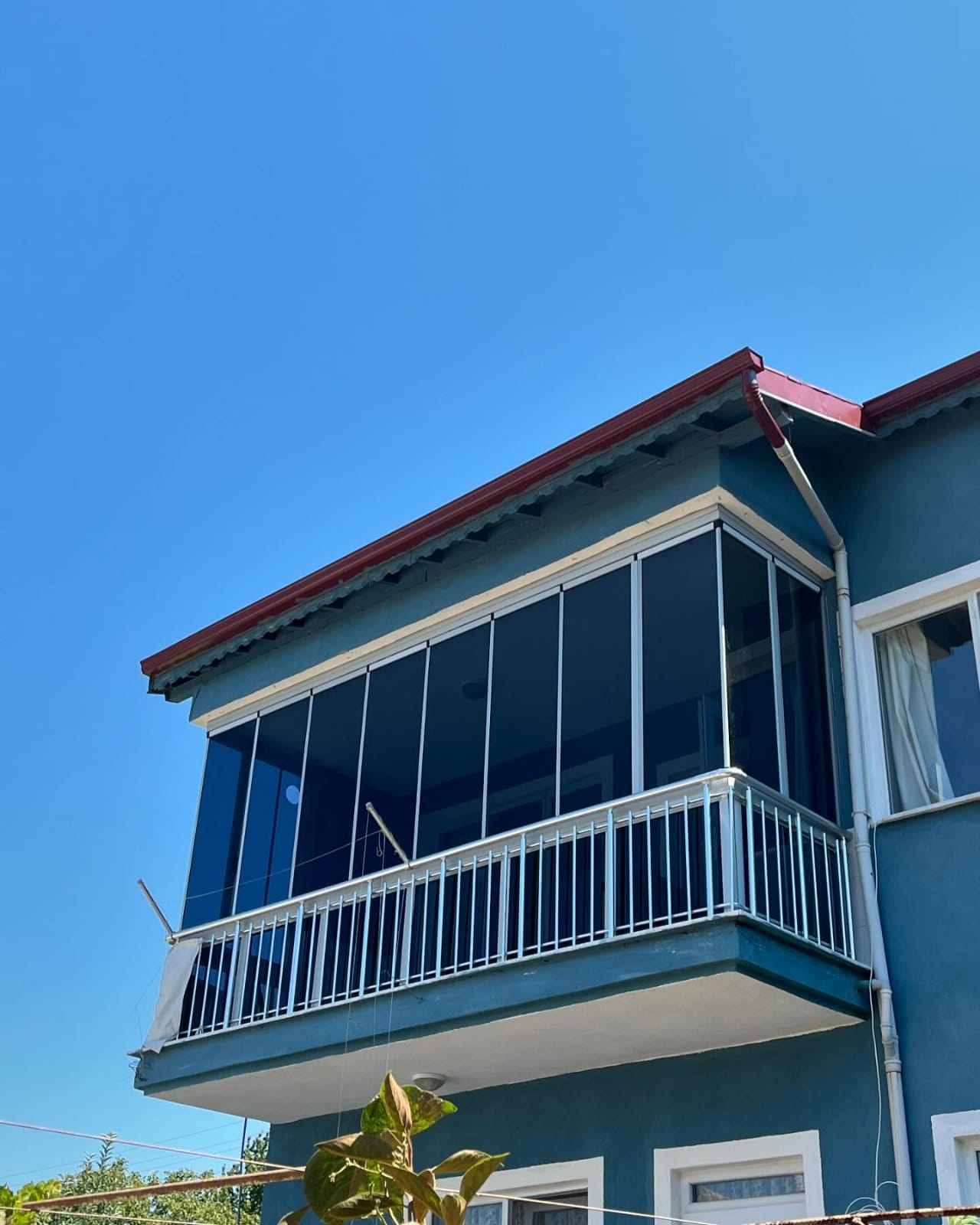 Özdemir Cam Balkon Sistemleri